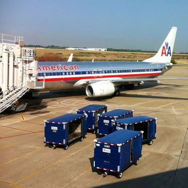 american airlines reservation system down